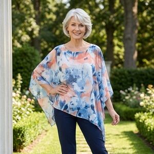 Chicos sheer asymmetric hem blouse over top Sz S/M